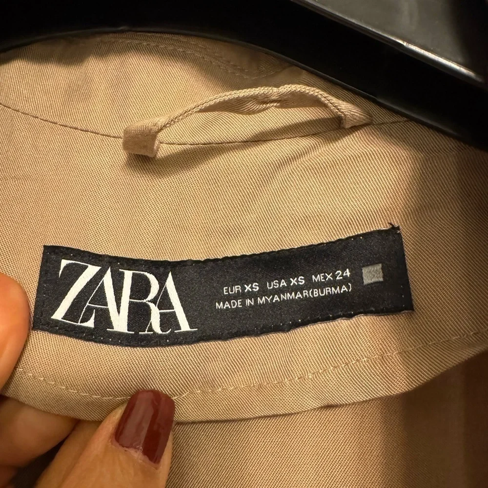 - New (w/o tag) - Zara lightweight long car coat - Picture 7 of 8